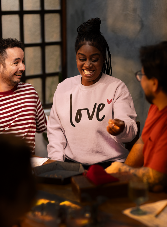 Love❤ Unisex Sweatshirt
